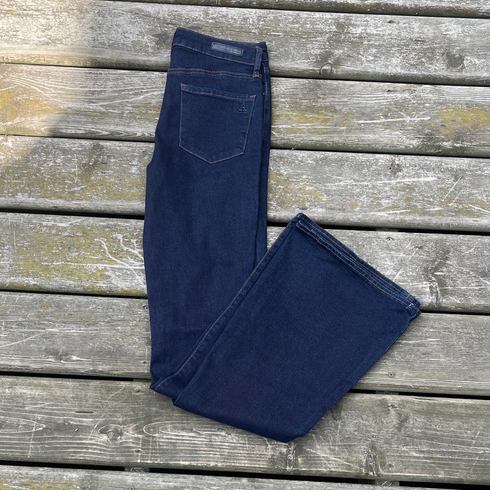 Articles Of Society Dark Blue Flare Jeans Size 26